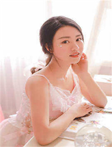 《火的女儿阿根廷-我半夜摸妺妺的奶摸到高潮》