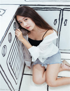 《一眉道姑-宝宝我们换个姿势在楼梯间里》