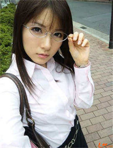 《天天向上 20100820-美女100%脱无挡》