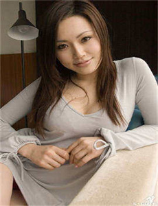 《青青河边草免费观看6-肉乳床欢无码A片120秒》